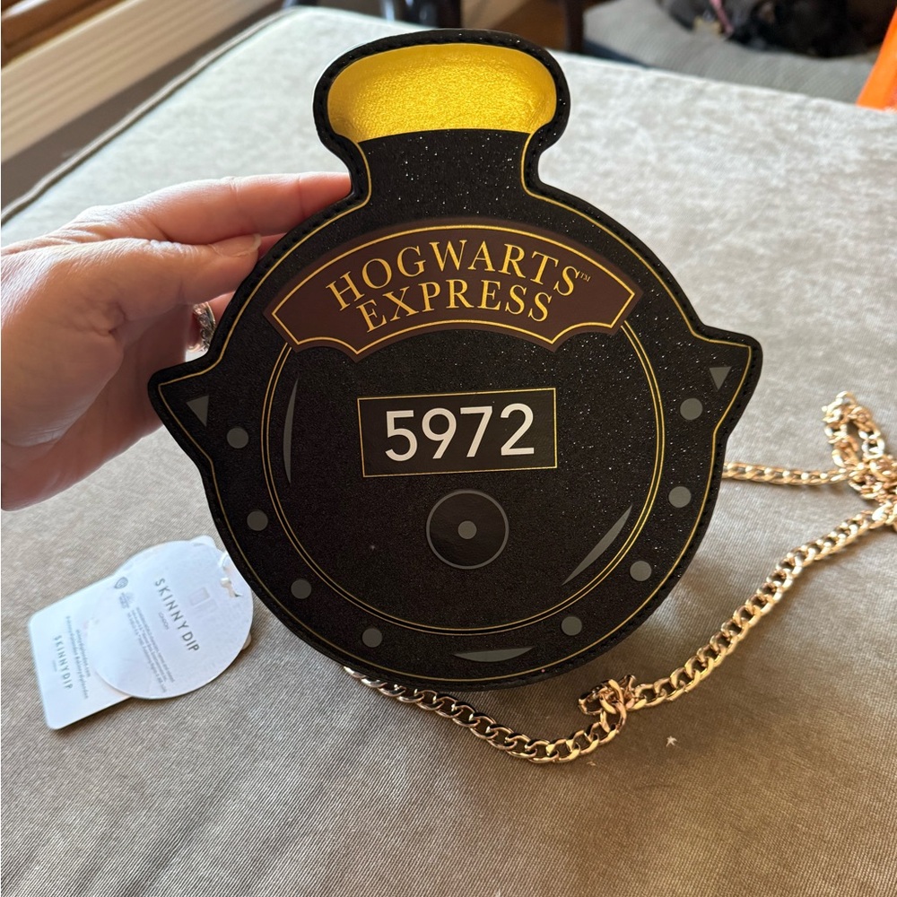 Skinny Dip Hogwarts Express Crossbody Bag Harry Potter NWT! TikTok Viral!